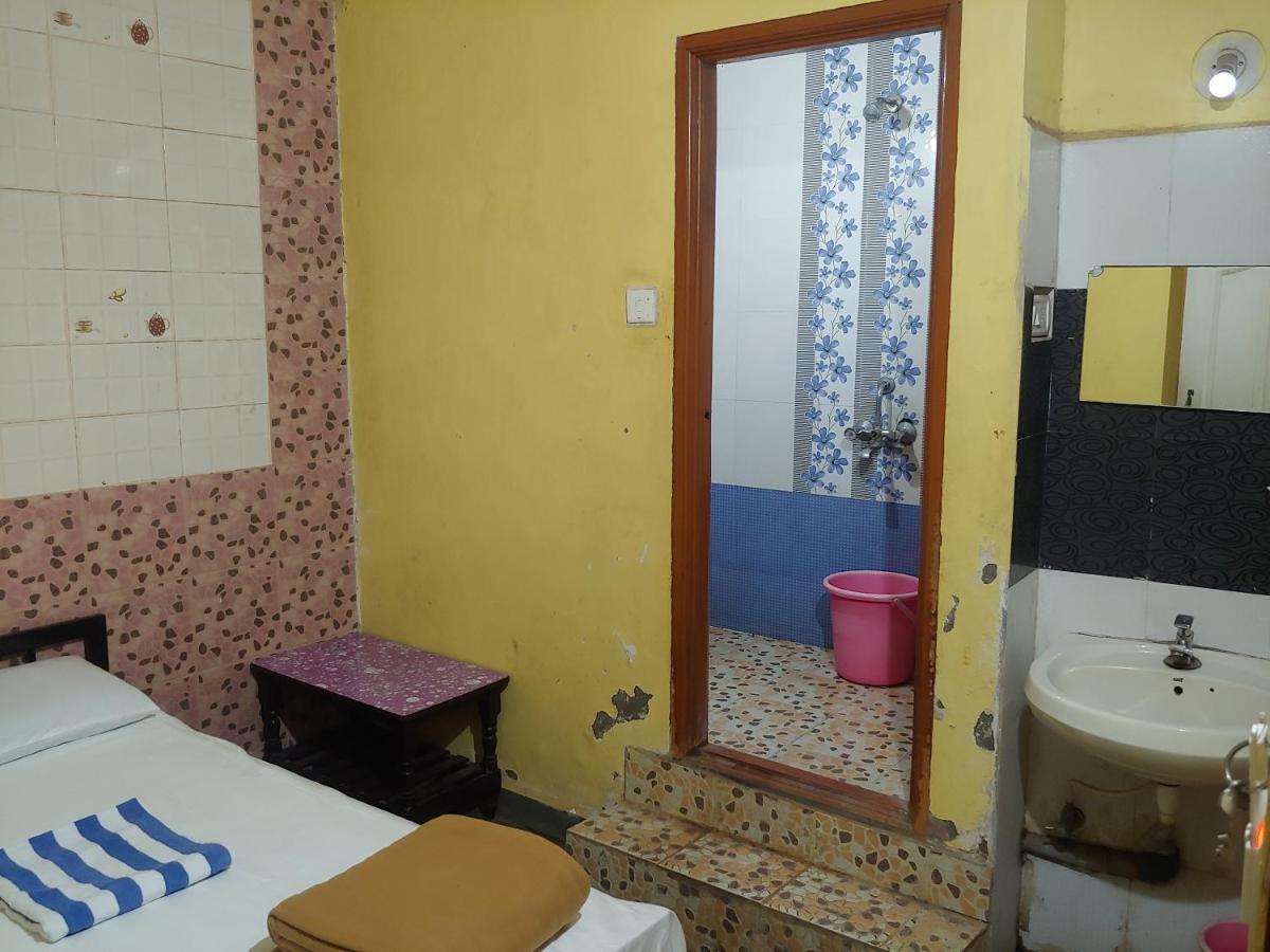 Ambai Guest House Kolhapur Exterior foto